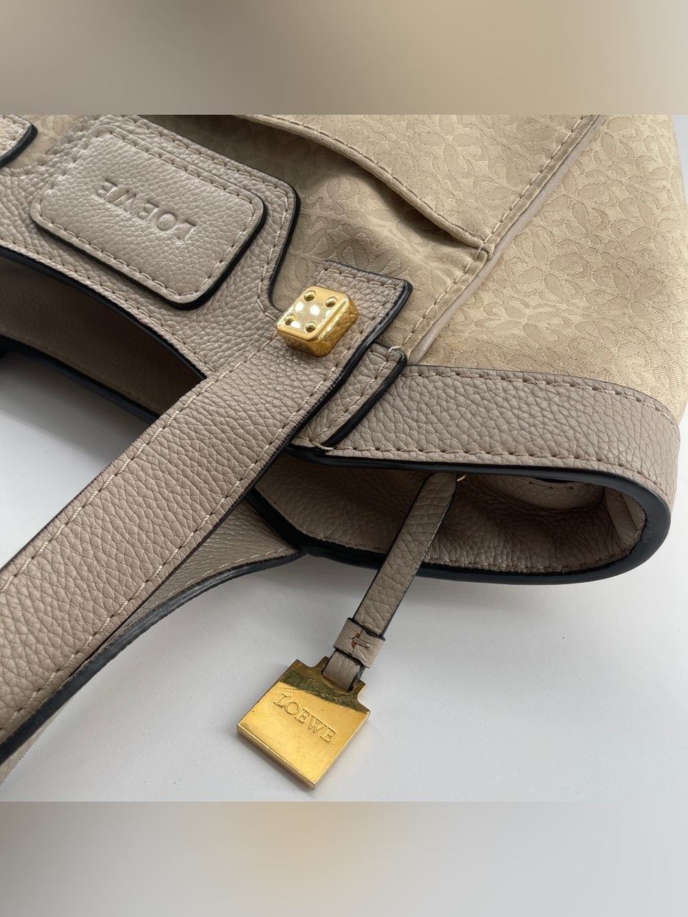 Loewe Anagram Canvas Leather Shoulder Bag - Picture 9 of 16